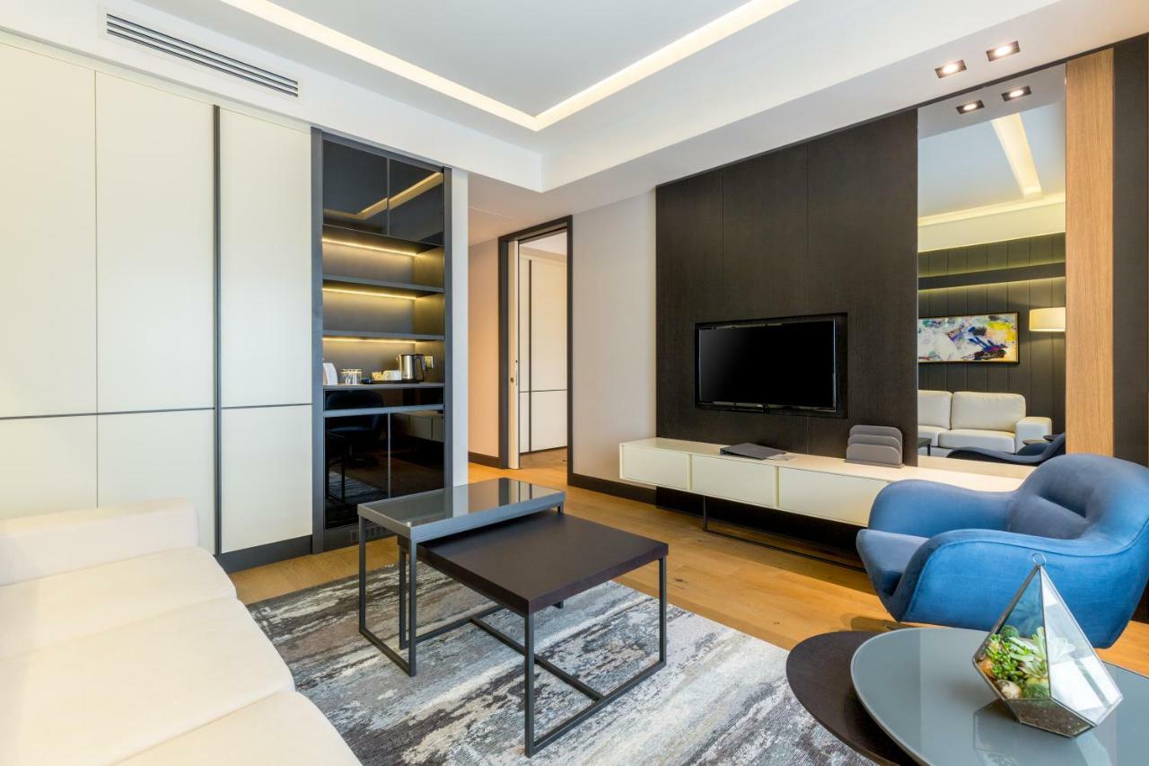 The Fortyfive Business Hotel & Spa 마니사 외부 사진