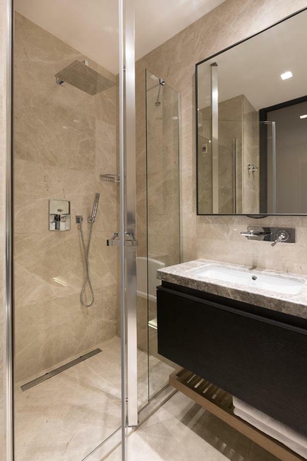 The Fortyfive Business Hotel & Spa 마니사 외부 사진