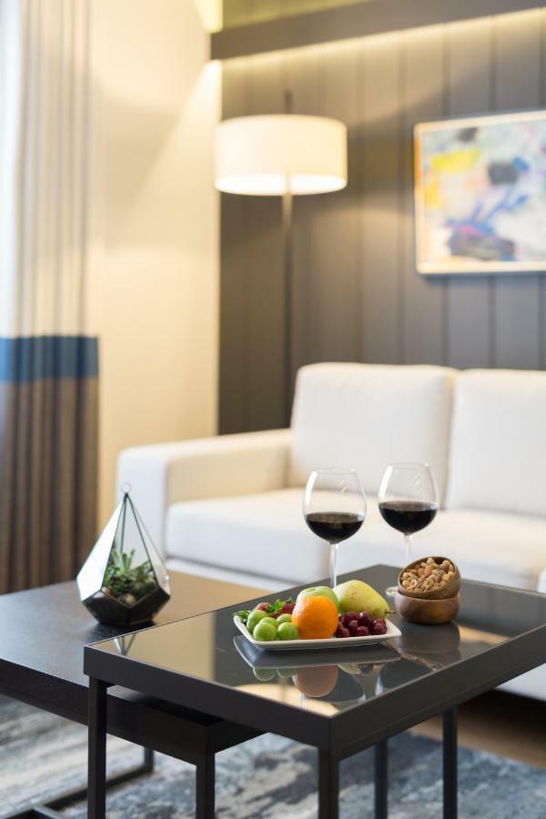 The Fortyfive Business Hotel & Spa 마니사 외부 사진