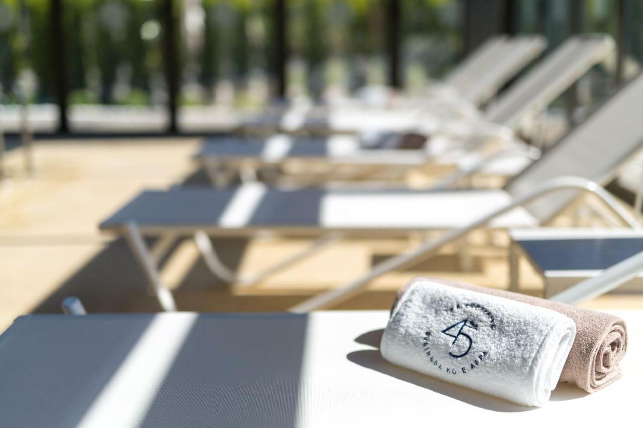 The Fortyfive Business Hotel & Spa 마니사 외부 사진